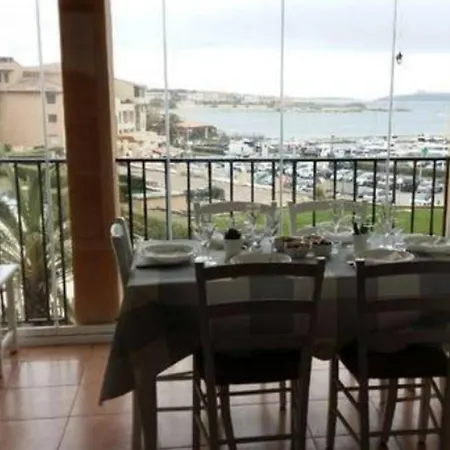Pres De La Et Piscine *